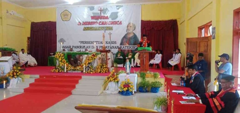 Wisuda dan Missio Canonica Angkatan XIII STP St Petrus Keuskupan Atambua