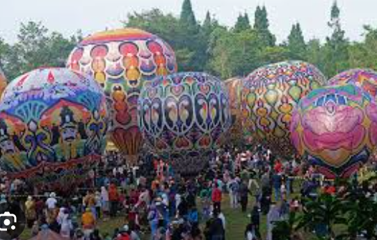 SEPENGGAL CERITA 'KEMBARAN BALLON CULTURE FESTIVAL' WONOSOBO AS CAPPADOCIA