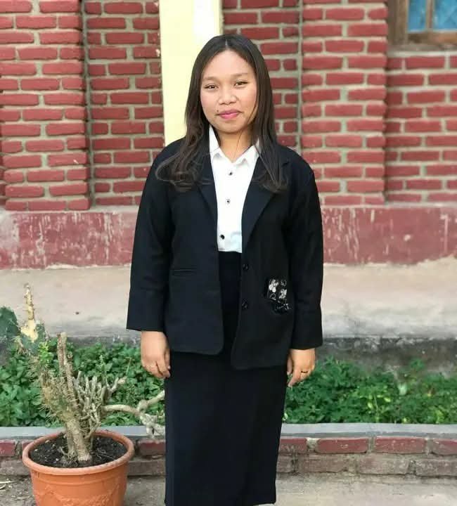 USIA DAN WISUDA YANG TAK PERNAH USAI